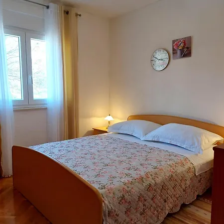 Ivan Apartament *
